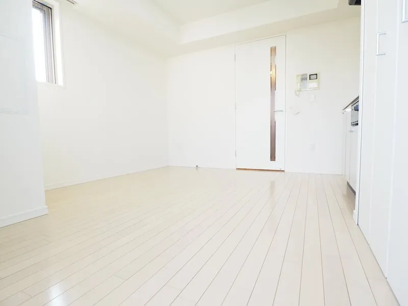 Residia Higashi Shinagawa - Interior - ["Fixture", "Window", "Wood"]