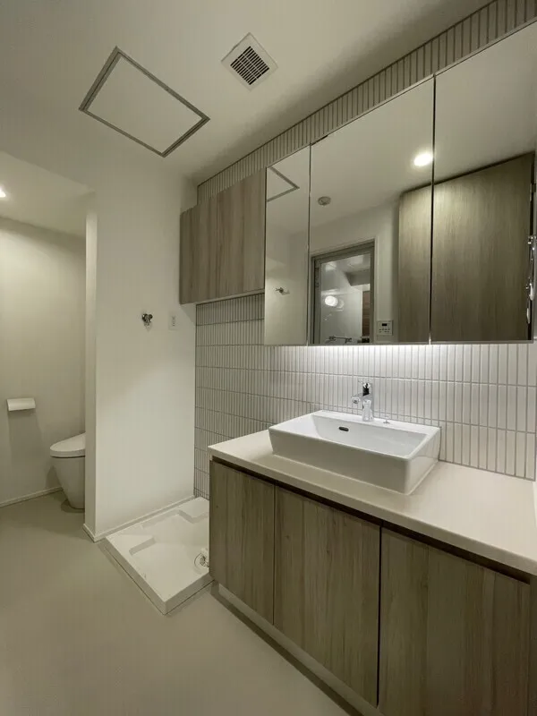 Milia Residence Shinjuku Gyoen II - Interior - ["Flooring", "Interior design", "Floor"]