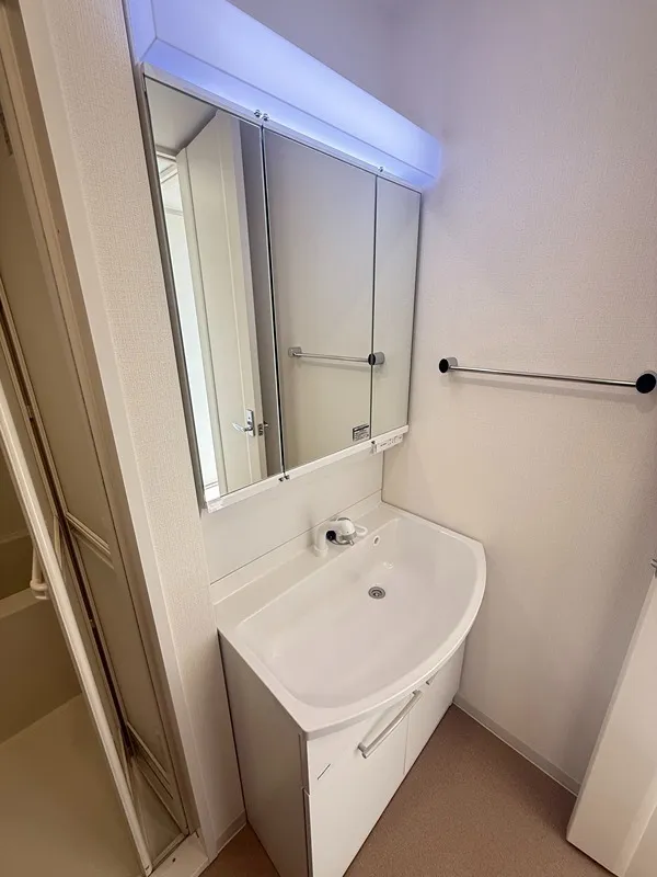 Due Ryogoku - Interior - *Same type rooms on different floors