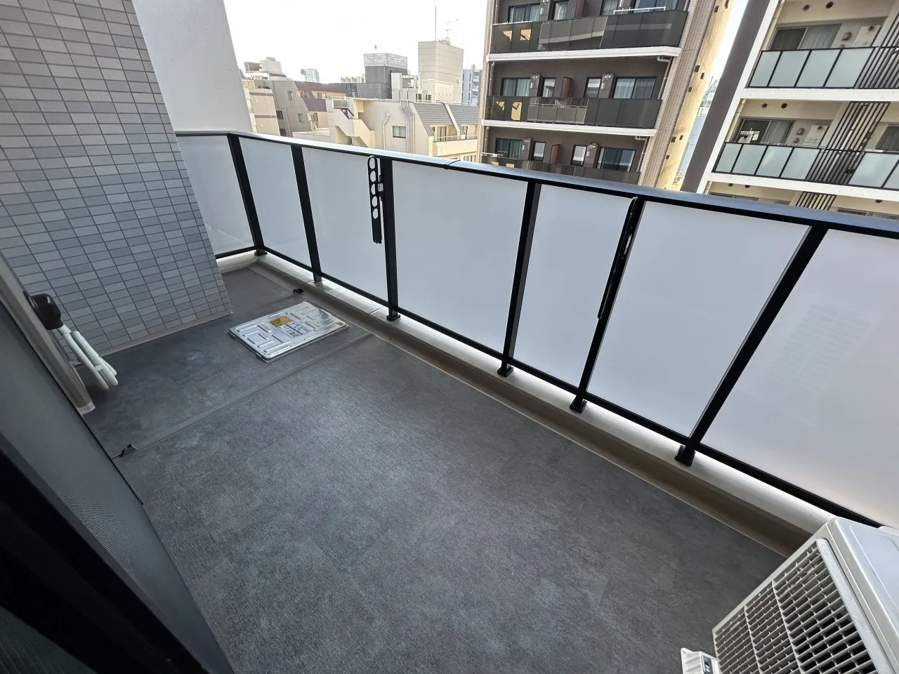 Blanciesta Asakusa Kuramae - Interior - ["Floor", "Flooring", "Composite material"]