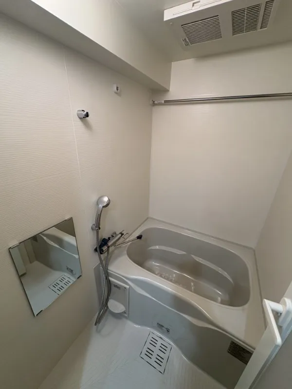 Residia Kamata Minami Place - Interior - ["Floor", "Flooring", "Plumbing fixture"]