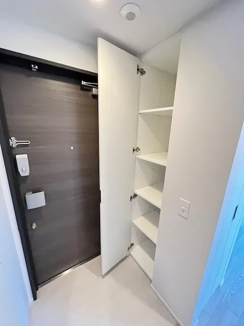 Cross Residence Rikugien - Interior - ["Building", "Fixture", "Wood"]