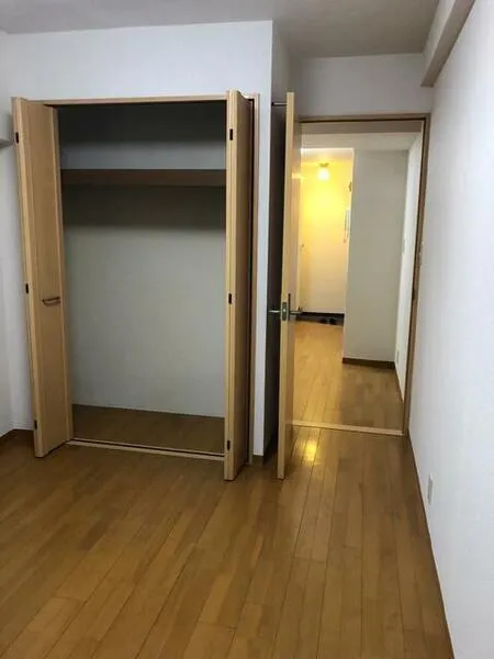 Jeunesse Magome - Interior - ["Flooring", "Wood", "Floor"]