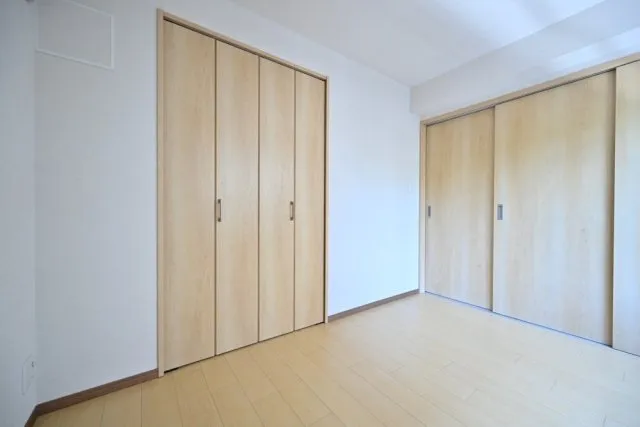 CENTRAL GARDEN RESIDENCE TOKYO - Interior - ["Flooring", "Wood", "Floor"]