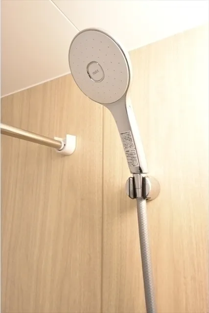 Maison Bellvie Shimokitazawa - Interior - ["Household hardware", "Plumbing fixture", "Shower head"]