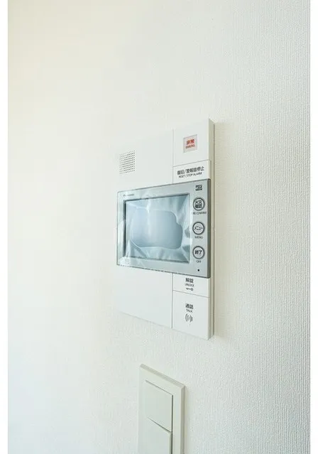 Stylio Kamata West - Interior - ["Electronic device", "Technology", "Machine"]