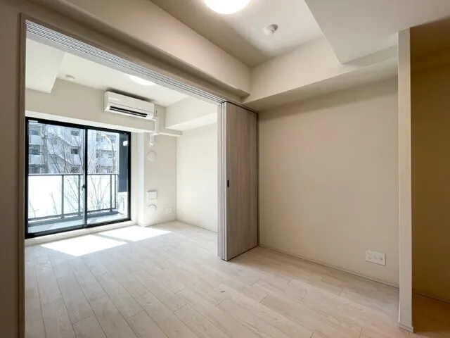 Brookside Residence Kiba - Interior - ["Flooring", "Floor", "Ceiling"]