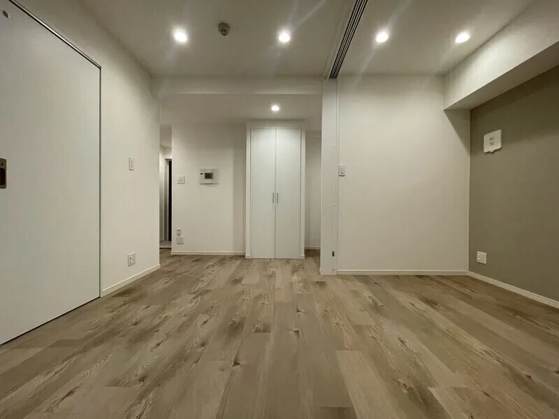 BluRock Ginza East - Interior - ["Flooring", "Floor", "Wood flooring"]