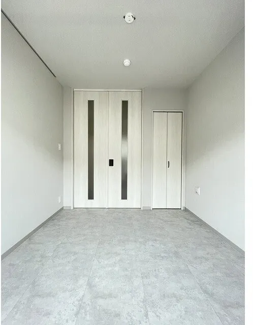 Comfortia Liv Bunkyo Sendagi - Interior - ["Flooring", "Floor", "Ceiling"]