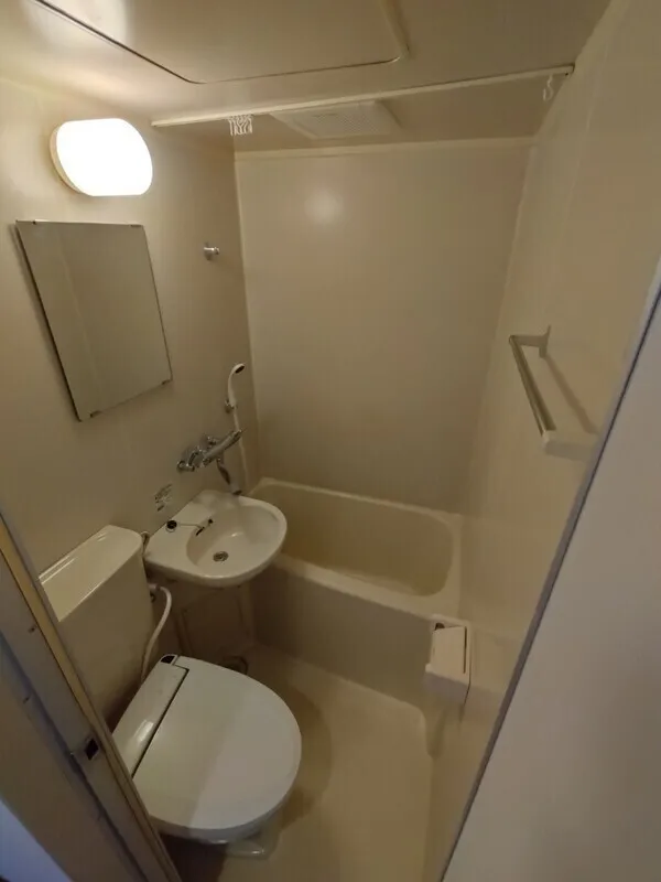 Alpha Matsubara - Interior - ["Plumbing fixture", "Plumbing", "Bathroom"]