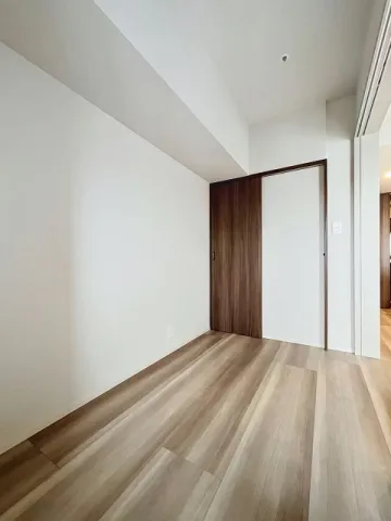 Lugente Itabashi - Interior - ["Flooring", "Floor", "Wood flooring"]