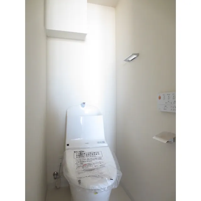 Gardenie Kinuta West - Interior - ["Property", "Room", "Toilet"]