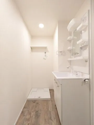 Citywalk Ebara Nakanobu - Interior - ["Flooring", "Wood", "Floor"]