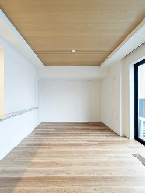 Comforia Shibaura MOKU - Interior - ["Flooring", "Wood", "Wood flooring"]