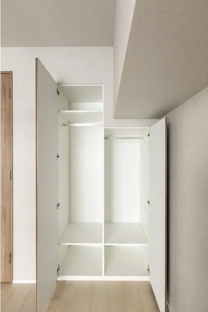 LIBR GRANT Nishi Shinjuku WEST - Interior - ["Wall", "Wood", "Flooring"]