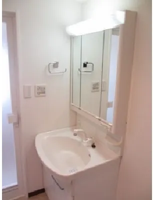 Plaire Deux Akabane II - Interior - ["Bathroom Sink", "Plumbing fixture", "Bathroom"]