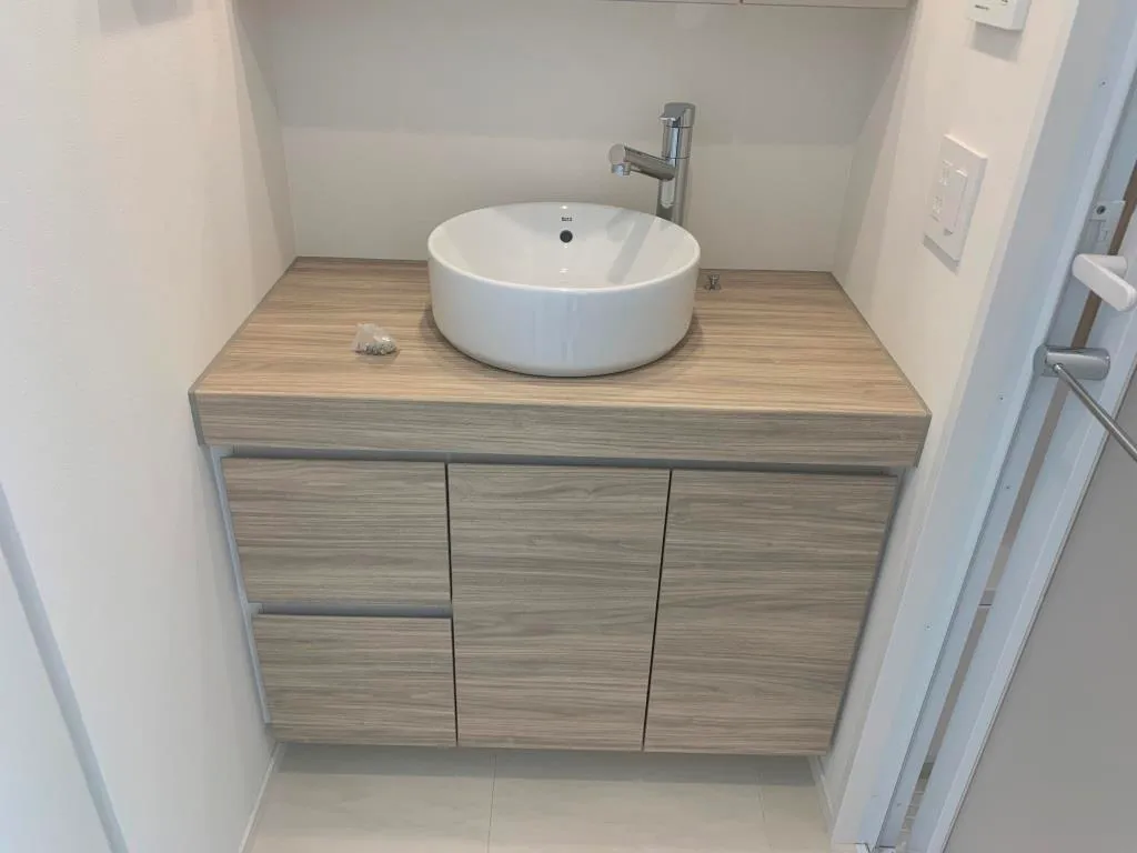 Prime Maison Kiyosumi Shirakawa - Interior - ["Bathroom cabinet", "Tap", "Furniture"]
