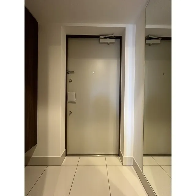 Comforia Live Kiba - Interior - ["Fixture", "Door", "Flooring"]