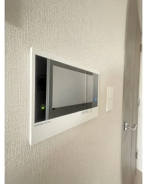 Comforia Liv Sumiyoshi Chida - Interior - ["Electronic device", "Technology", "Display device"]
