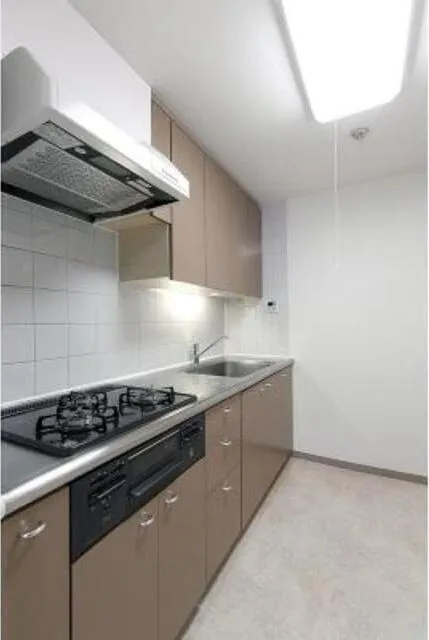 Flat Hamadayama - Interior - ["Building", "Countertop", "Cabinetry"]