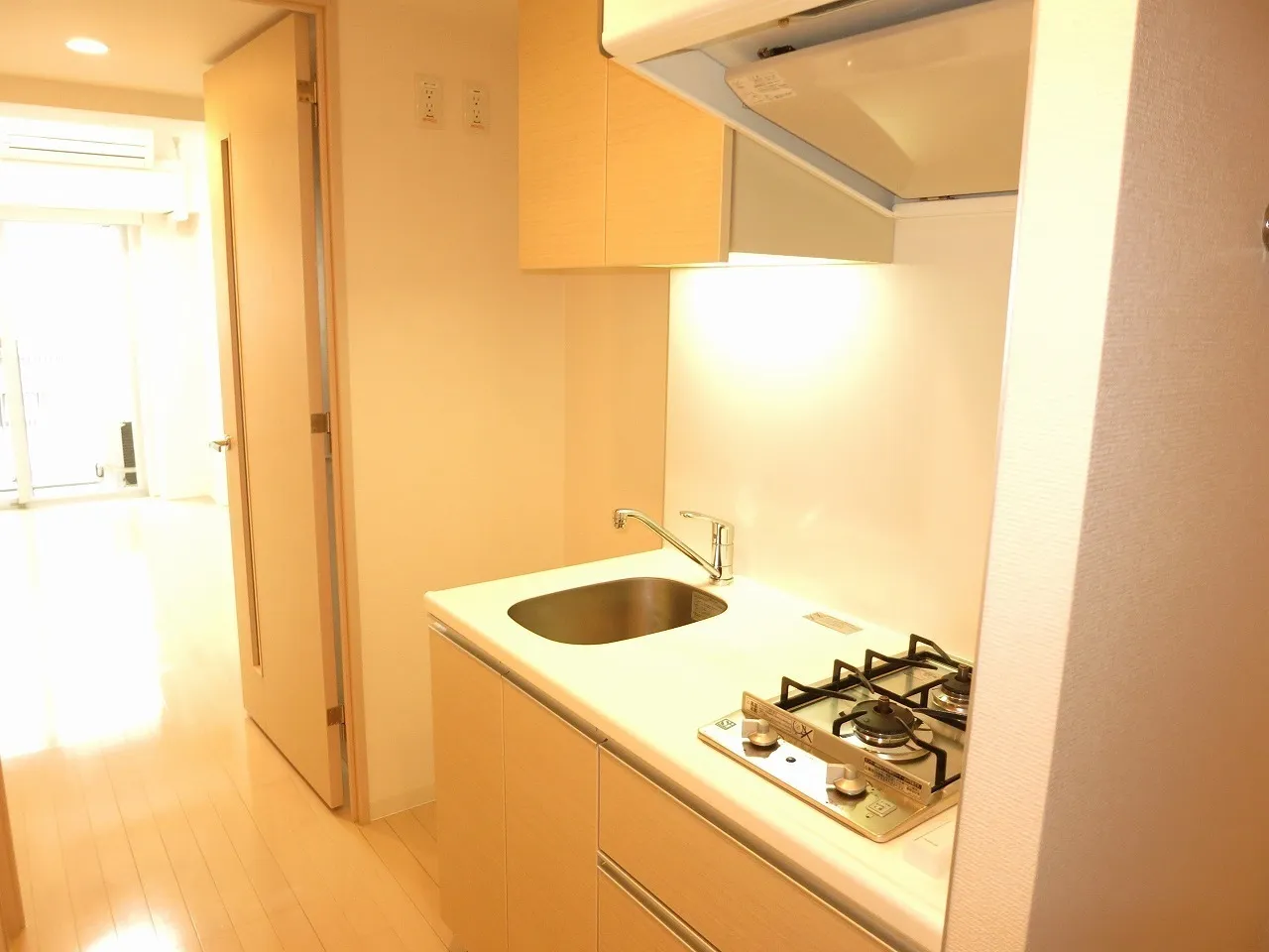 Arden Monzen Nakacho - Interior - ["Cabinetry", "Countertop", "Sink"]