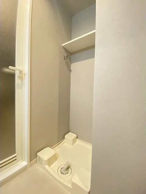 HF Shimoakatsuka Residence - Interior - ["Floor", "Grey", "Plumbing fixture"]