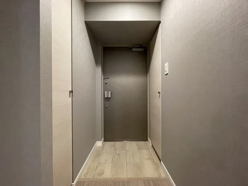 Lighthouse Otsuka - Interior - ["Flooring", "Wall", "Floor"]