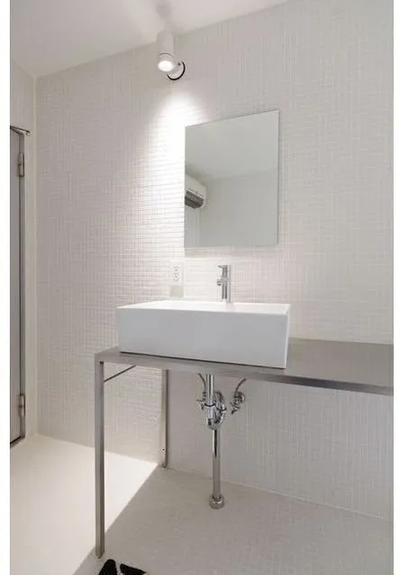 Treform - Interior - ["Tap", "Plumbing fixture", "Sink"]