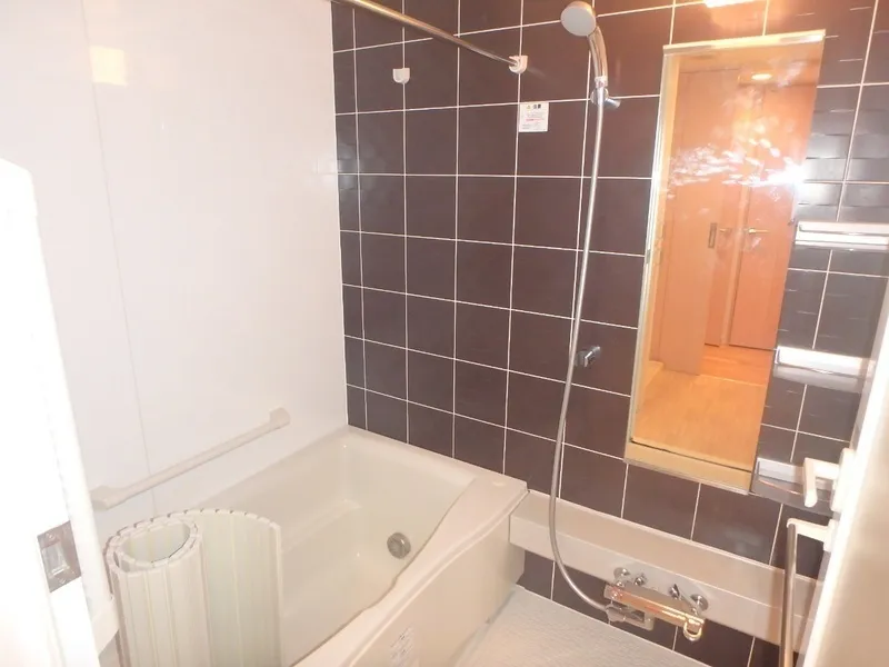 Esty Maison Toyosu Residence - Interior - ["Plumbing fixture", "Bathroom", "Flooring"]