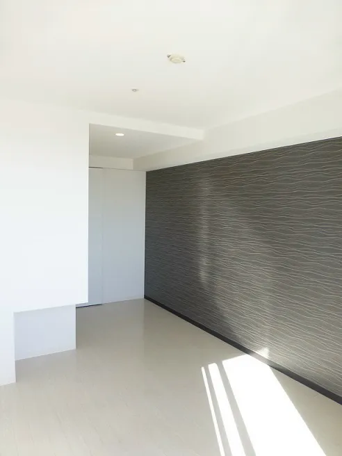 RESIDIA Ikebukuro West - Interior - ["Wood", "Fixture", "Shade"]