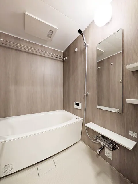 Geoent Ueno Inaricho - Interior - ["Flooring", "Plumbing fixture", "Bathroom"]