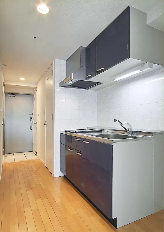 RESIDIA Kanda Iwamotocho II - Interior - ["Room", "Countertop", "Property"]