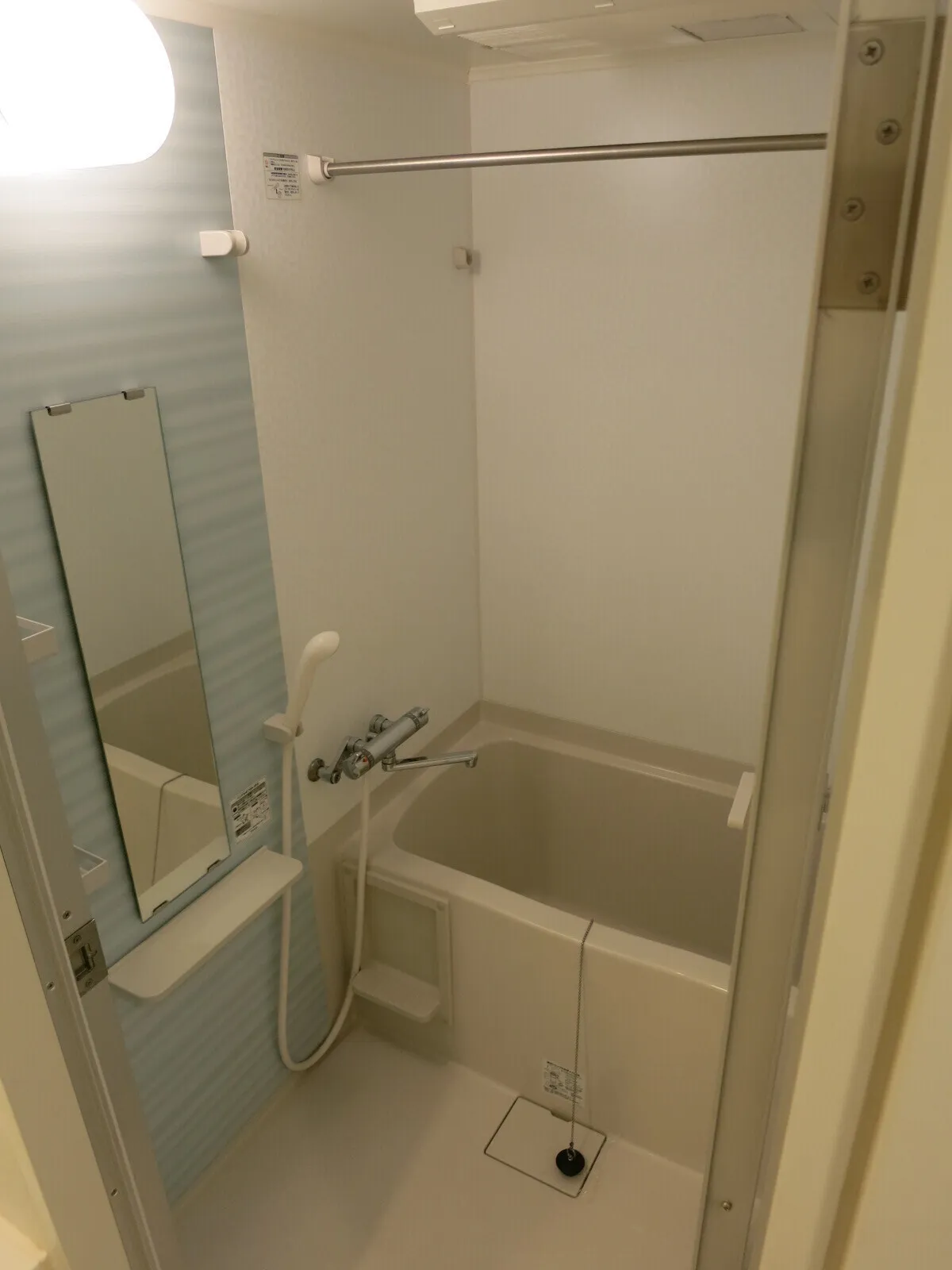 David Monzen-Nakacho - Interior - ["Plumbing fixture", "Flooring", "Floor"]