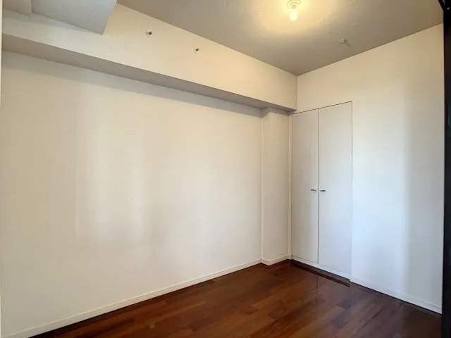 Qualia Jinnan Flats - Interior - ["Flooring", "Floor", "Wall"]