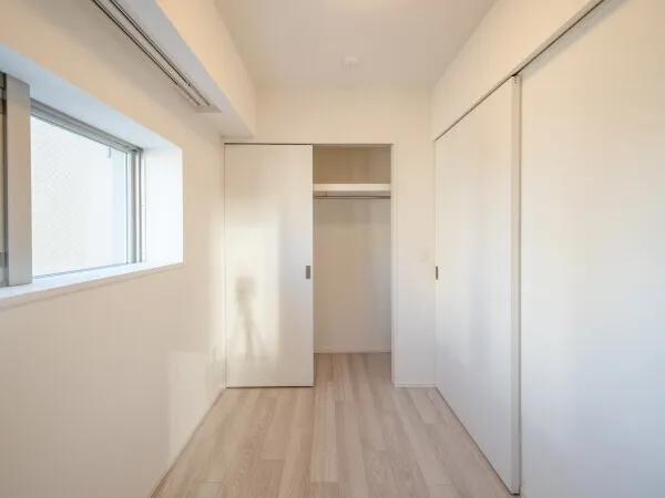 Brillia Ist Asakusa - Interior - ["Flooring", "Floor", "Wall"]