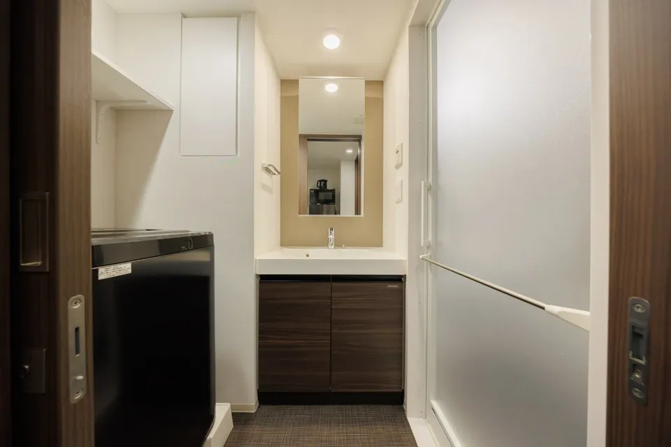 Hmlet Shinjuku Tower - Interior - ["Flooring", "Interior design", "Wood"]