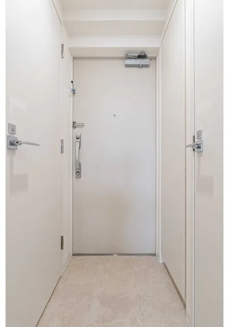 LUMIEC BUNKYO SENGOKU - Interior - ["Flooring", "Floor", "Door"]