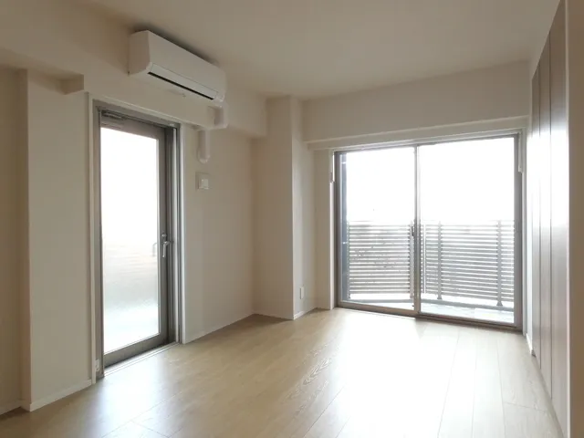 M Residence Nakano Sakaue - Interior - ["Apartment", "Floor", "Flooring"]