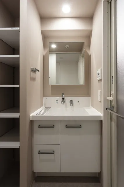 El Sereno Yokohama - Interior - ["Wall", "Flooring", "Interior design"]