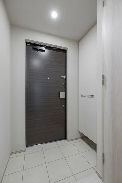 Grand Park Sendagaya Residence - Interior - ["Wall", "Flooring", "Wood"]