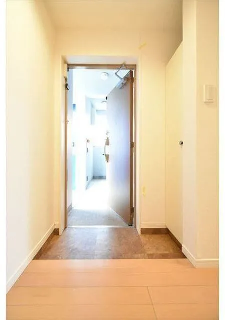 TS Yoyogi Park - Interior - ["Flooring", "Floor", "Wall"]