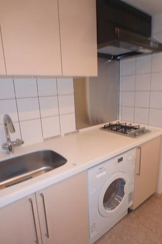 Doue Nihonbashi - Interior - ["Major appliance", "Washing machine", "Flooring"]