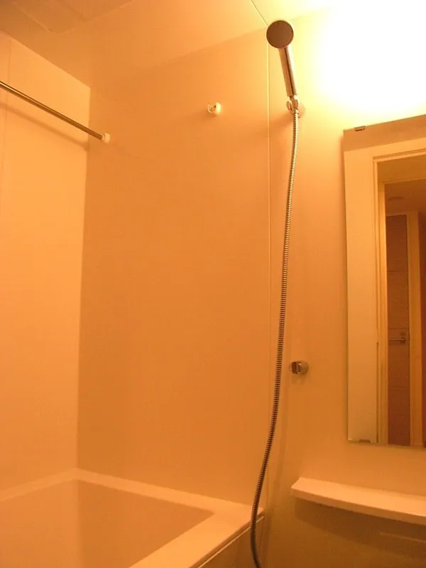 Este Maison Daizawa - Interior - ["Flooring", "Interior design", "Shower head"]