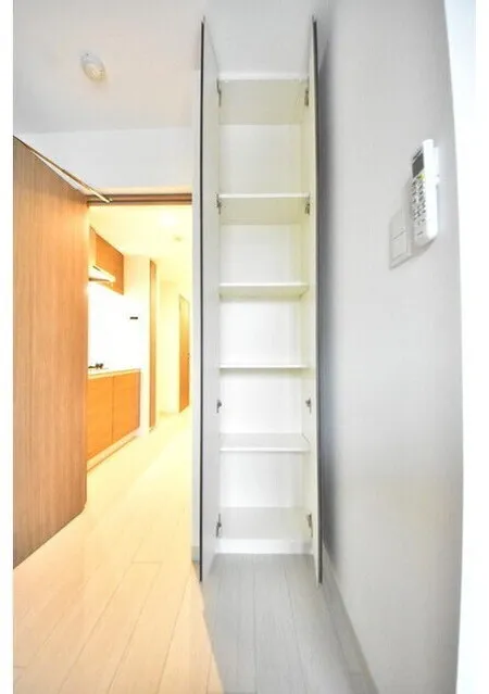 Composite Togoshi Park - Interior - ["Flooring", "Wood", "Floor"]