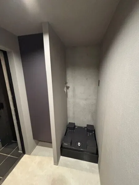 EXAM AKASAKA - Interior - ["Grey", "Silver"]