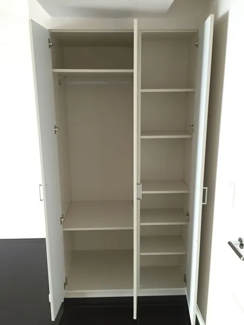 Conforia Higashi-Ikebukuro  - Interior - ["Shelf", "Furniture", "Cupboard"]