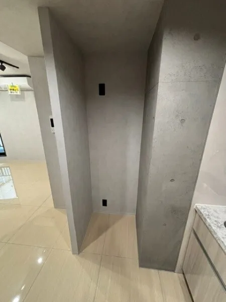EXAM AKASAKA - Interior - ["Flooring", "Floor", "Concrete"]