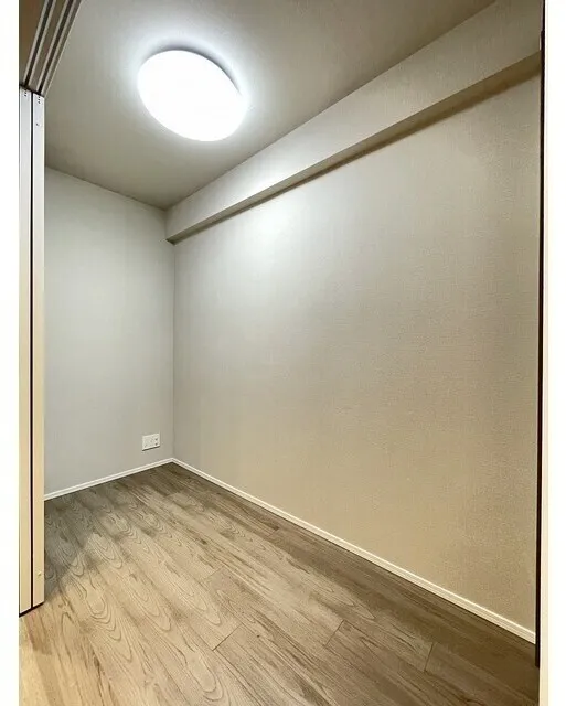 Comforia Liv Kayabacho - Interior - ["Flooring", "Wall", "Floor"]
