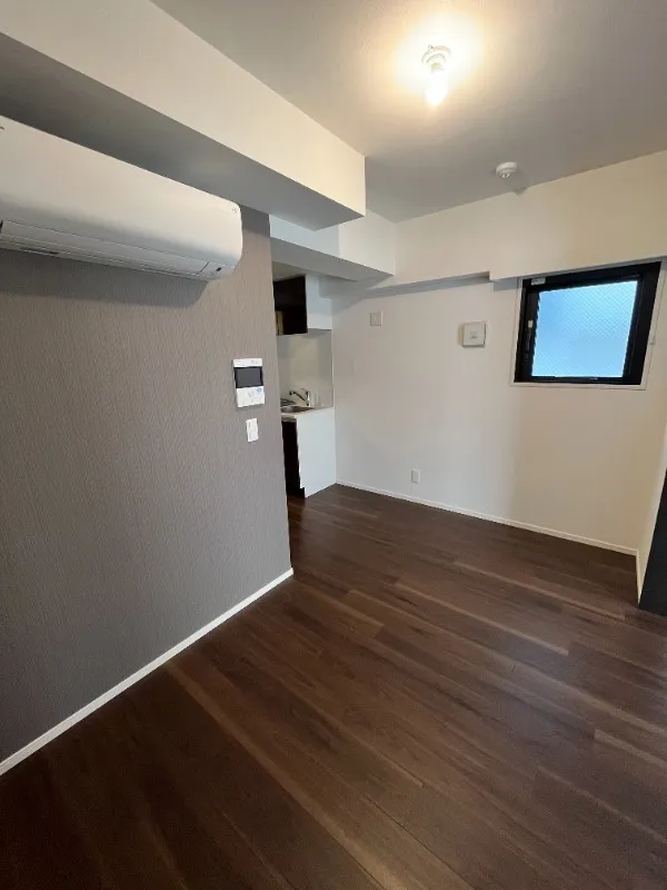 Residia Nishikoyama - Interior - ["Flooring", "Wood", "Floor"]