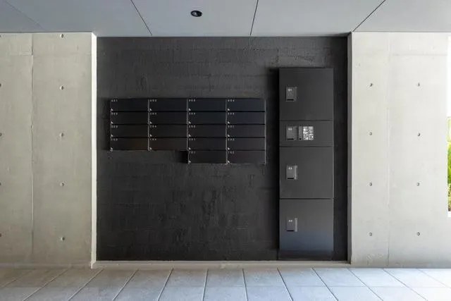 Zweite Kotake Mukaihara - Other - ["Building", "Rectangle", "Fixture"]